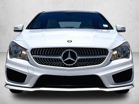 Used 2014 Mercedes-Benz CLA 250 image 3