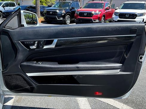 Used 2016 Mercedes-Benz E 400 Cabriolet image 20