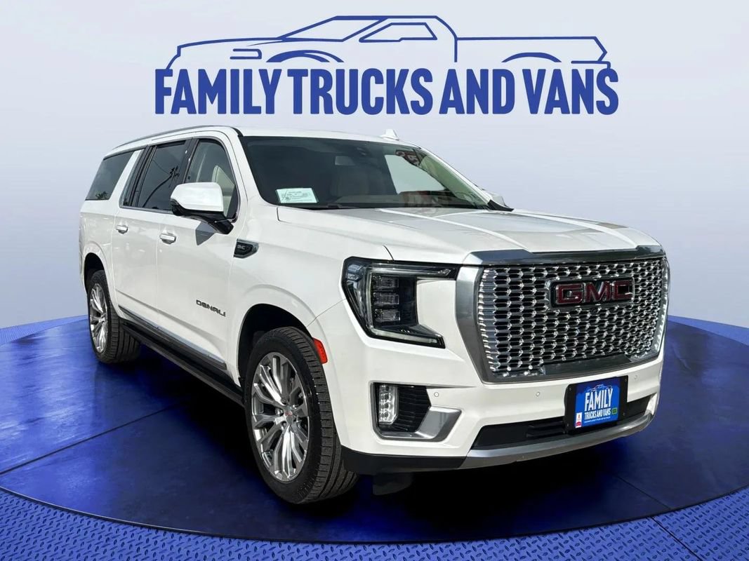 Used 2022 GMC Yukon XL Denali AWD/4WD image 7