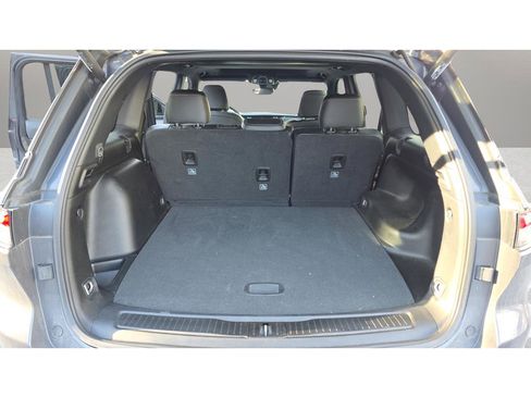 Used 2024 Jeep Grand Cherokee Altitude image 27