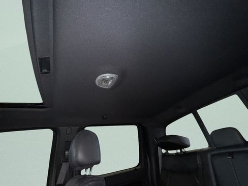 Used 2013 Ford F150 Platinum AWD/4WD image 39