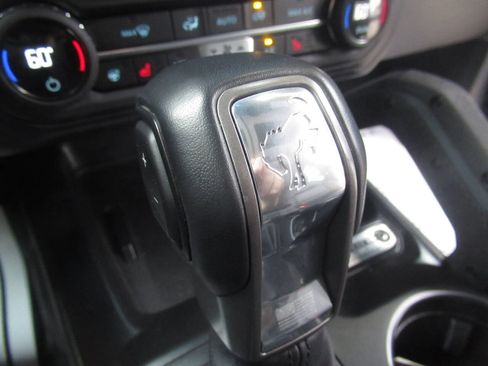Used 2025 Ford Bronco Badlands AWD/4WD image 31