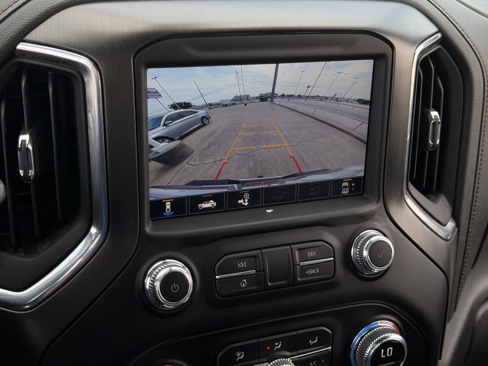 Used 2023 GMC Sierra 2500 AT4 w/ Gooseneck/5TH Wheel Package AWD/4WD image 21