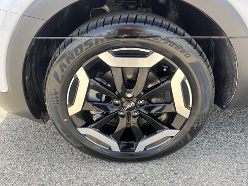 Used 2024 Kia Telluride S w/ S Sunroof Package AWD/4WD image 7