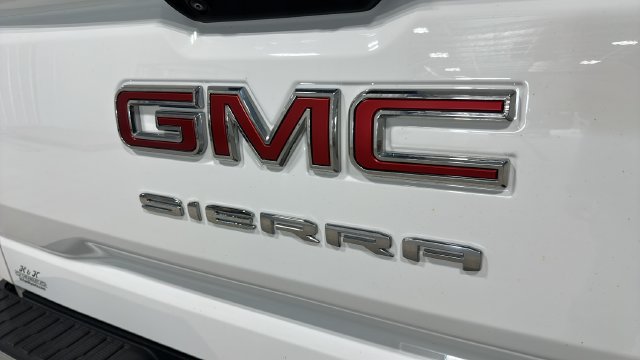 Used 2024 GMC Sierra 1500 SLE AWD/4WD image 35