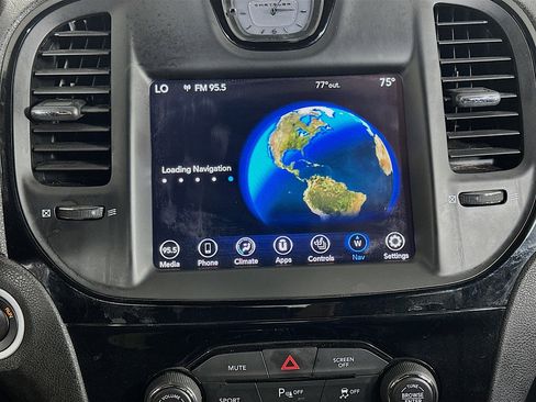 Used 2022 Chrysler 300 S image 22