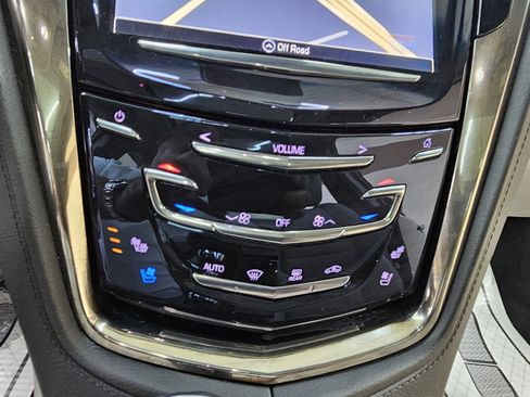 Used 2017 Cadillac CTS Luxury image 33