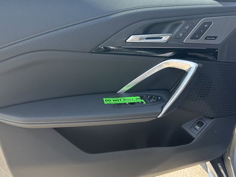 Used 2026 BMW X2 xDrive28i w/ Technology Package image 13