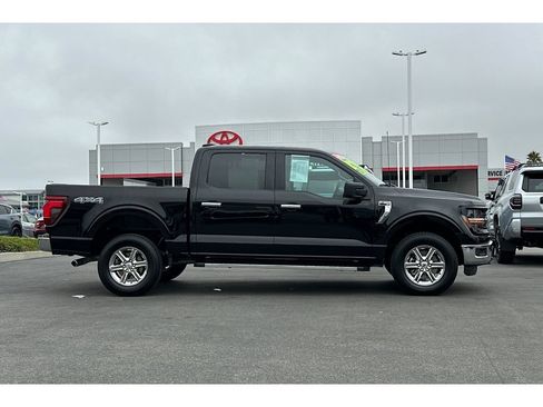 Used 2025 Ford F150 XLT w/ Equipment Group 301A Standard AWD/4WD image 3