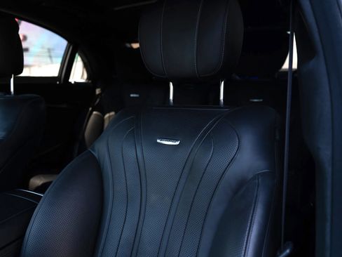 Used 2014 Mercedes-Benz S 63 AMG 4MATIC Sedan image 42