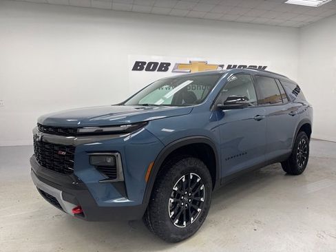 New 2026 Chevrolet Traverse Z71 w/ Enhanced Driving Package image 1