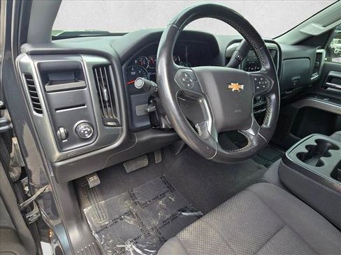 Used 2018 Chevrolet Silverado 1500 LT w/ All Star Edition RWD image 10