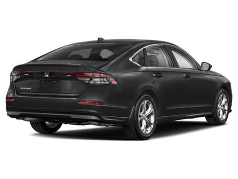 Used 2025 Honda Accord LX image 2