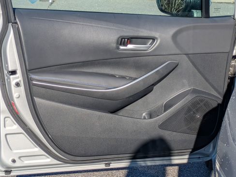 Used 2022 Toyota Corolla SE image 16