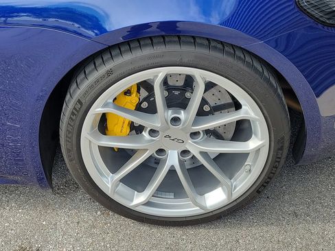 Certified 2020 Porsche 718 Cayman GT4 RWD image 11