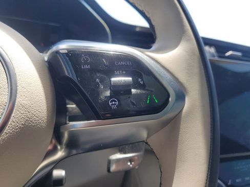 Used 2025 Jaguar F-PACE R-Dynamic S AWD/4WD image 23