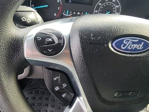 Used 2020 Ford Transit Connect XL image 10