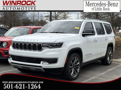 Used 2023 Jeep Wagoneer Series III w/ Premium Group I image 1