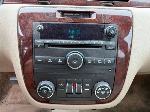 Used 2006 Chevrolet Impala LT FWD image 9