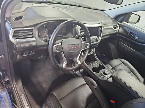 Used 2023 GMC Acadia SLT w/ Preferred Package AWD/4WD image 16