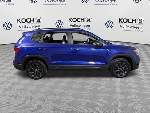 Used 2022 Volkswagen Taos S FWD image 9