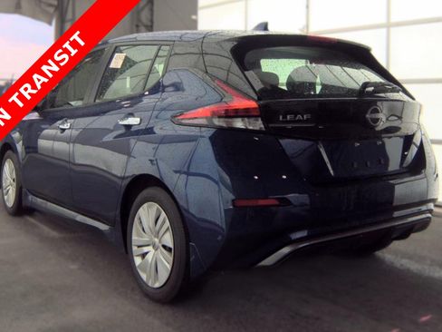 Used 2025 Nissan Leaf S FWD image 4