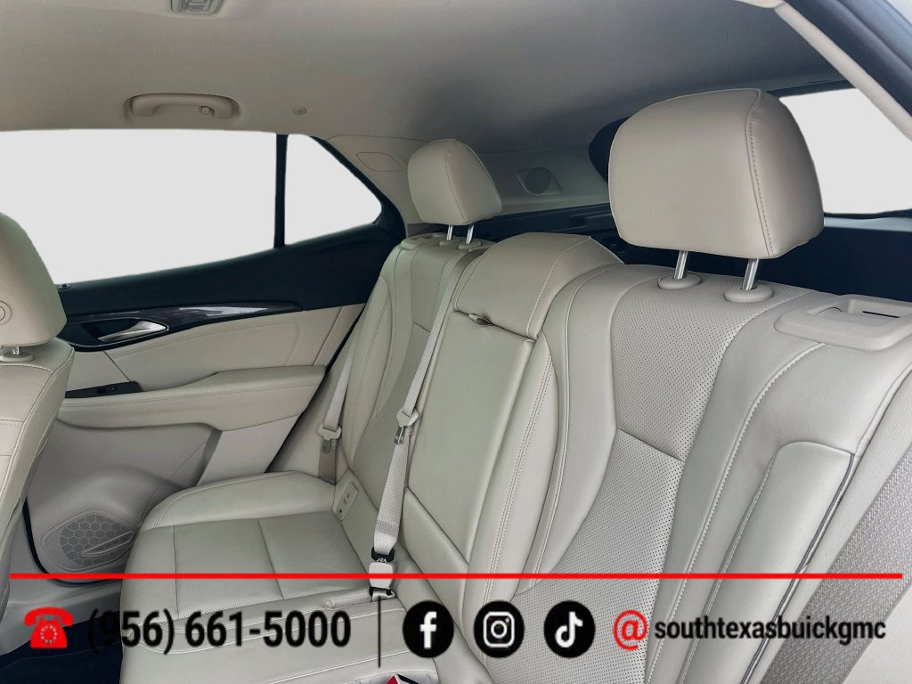Used 2023 Buick Envision Essence AWD/4WD image 23