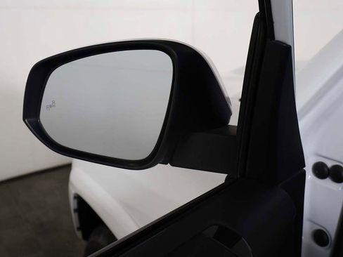 Used 2024 Toyota 4Runner TRD Off-Road Premium image 33