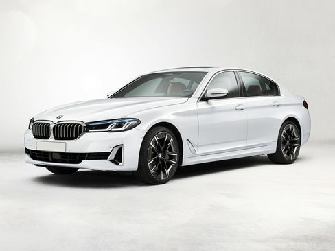 Used 2021 BMW 530i xDrive w/ Premium Package AWD/4WD image 1