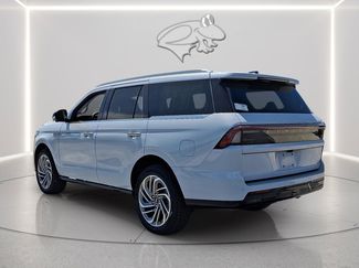 New 2026 Lincoln Navigator Reserve AWD/4WD video 2