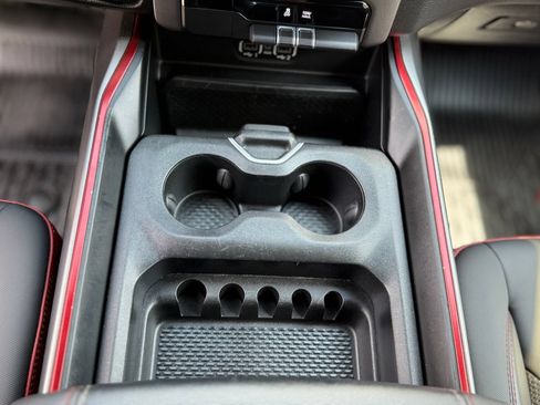 Used 2022 RAM 1500 Rebel AWD/4WD image 29