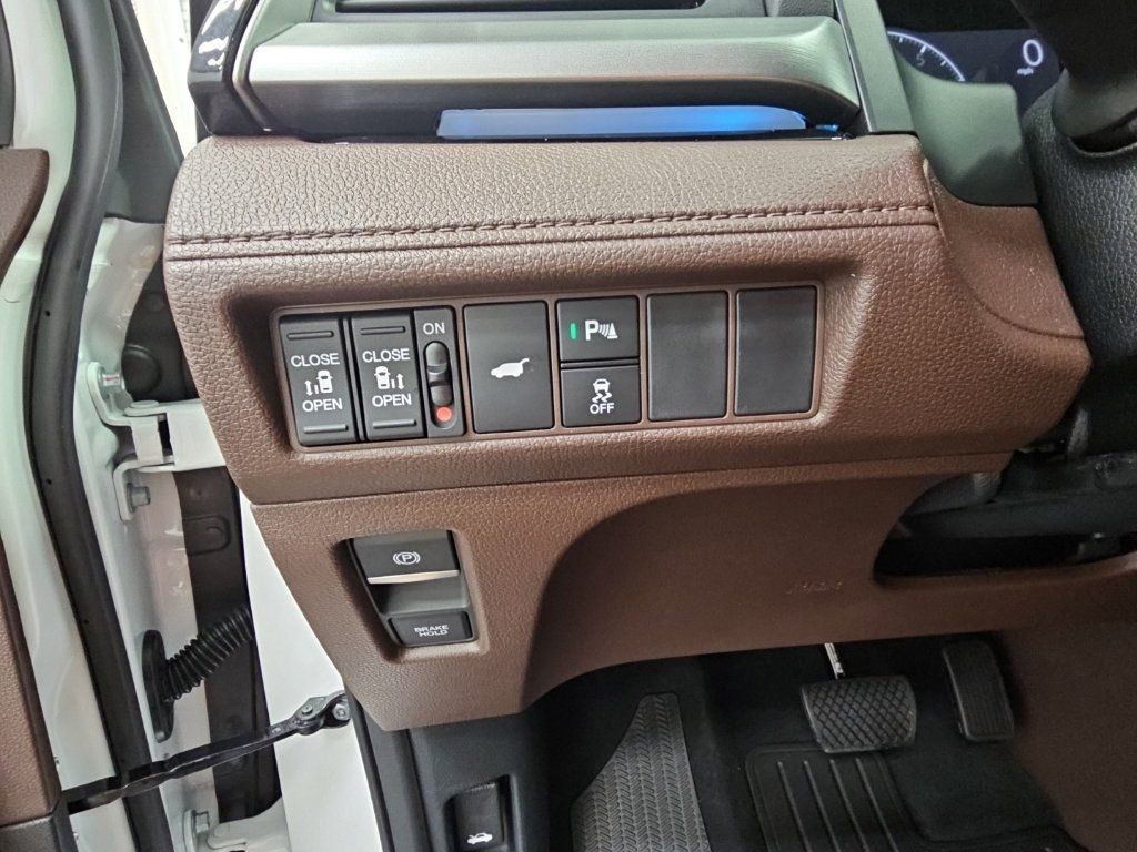 New 2027 Honda Odyssey Touring image 28