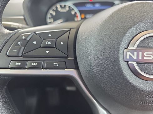 Used 2026 Nissan Altima 2.5 SV FWD image 17