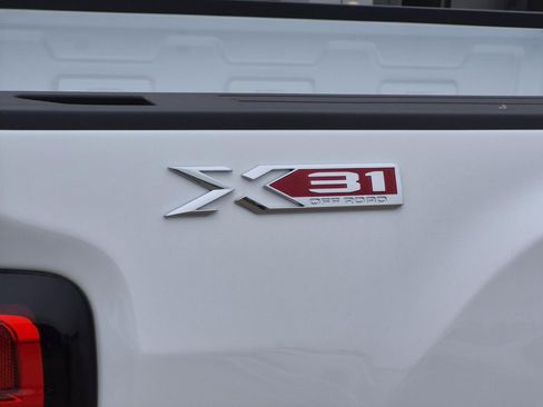 New 2026 GMC Sierra 2500 Pro w/ 1SA Pro Safety Plus Package AWD/4WD image 6