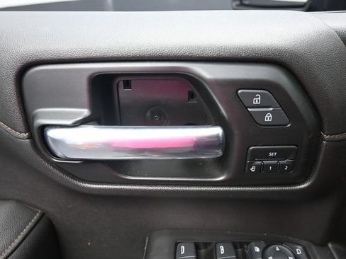 Used 2021 GMC Sierra 1500 AT4 AWD/4WD image 16