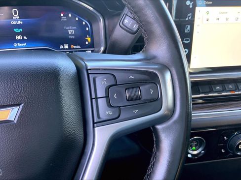 Used 2023 Chevrolet Silverado 1500 LT AWD/4WD image 25