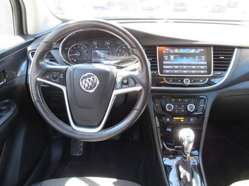Used 2020 Buick Encore Preferred AWD/4WD image 5