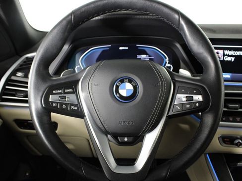 Used 2022 BMW X5 xDrive45e w/ Premium Package image 7