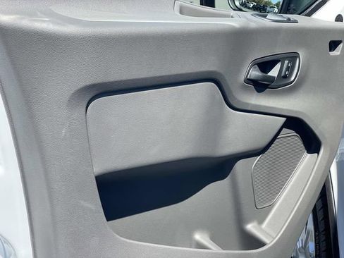 New 2025 Ford Transit 250 Low Roof image 17