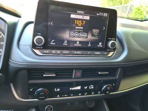 Used 2023 Nissan Rogue SV w/ SV Premium B Package AWD/4WD image 24