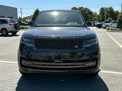 New 2025 Land Rover Range Rover SE image 10