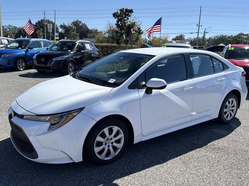 Used 2024 Toyota Corolla LE image 8