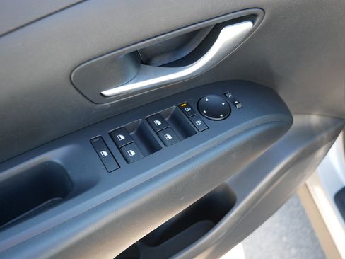 Used 2025 Hyundai Tucson SEL AWD/4WD image 19