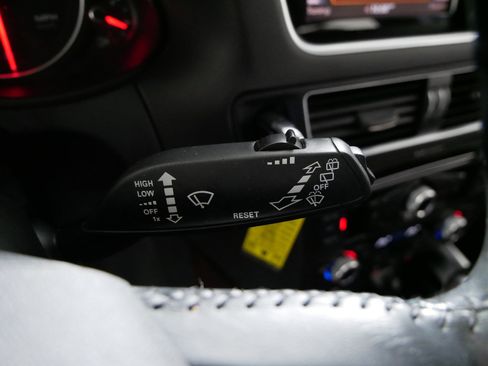 Used 2016 Audi Q5 2.0T Premium image 30