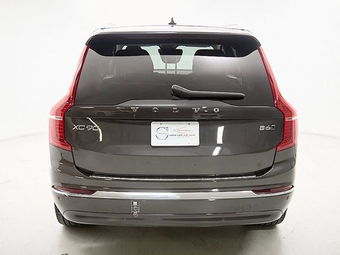 Used 2023 Volvo XC90 B6 Plus w/ Protection Package Premier image 8