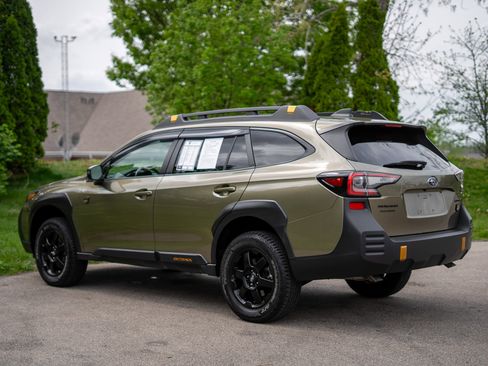 Used 2023 Subaru Outback Wilderness image 7