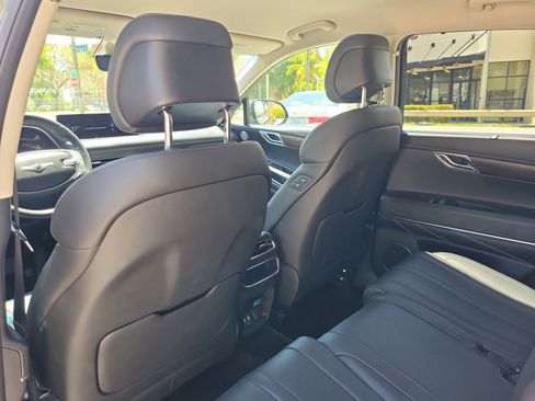 Used 2024 Genesis GV80 2.5T AWD/4WD image 15