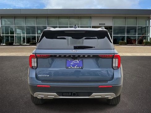 New 2026 Ford Explorer Active w/ Active Comfort Package image 4