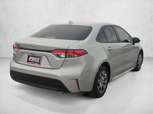 Certified 2023 Toyota Corolla LE image 5