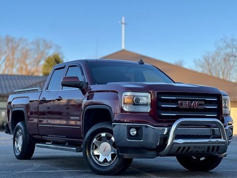 Used 2015 GMC Sierra 1500 SLE w/ SLE Value Package image 3